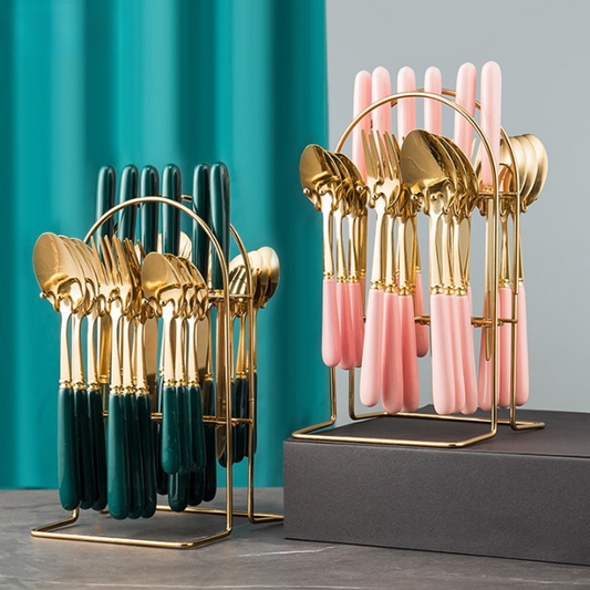 Set de Couverts de Table Colorés 24 Pièces - Ajoutez une touche de couleur à vos repas